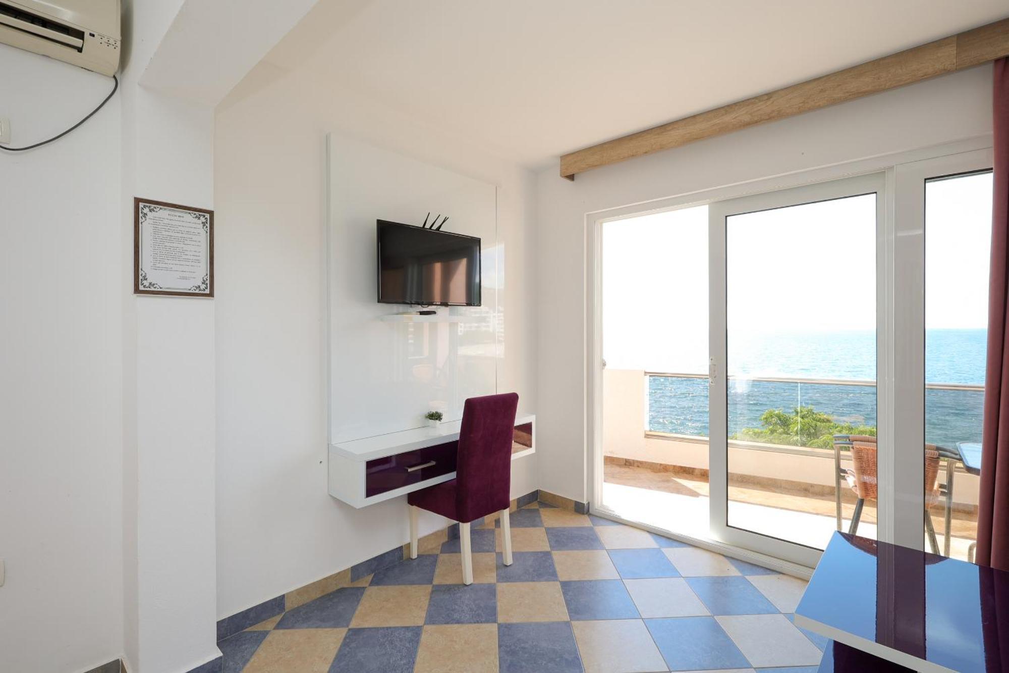 Athos Apartments Dobre Vode Dobra Voda Eksteriør bilde