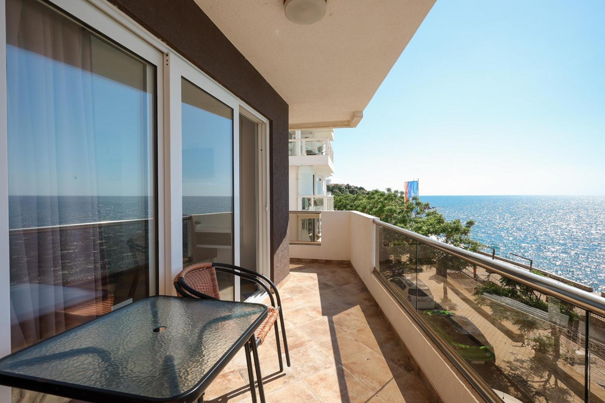 Athos Apartments Dobre Vode Dobra Voda Rom bilde